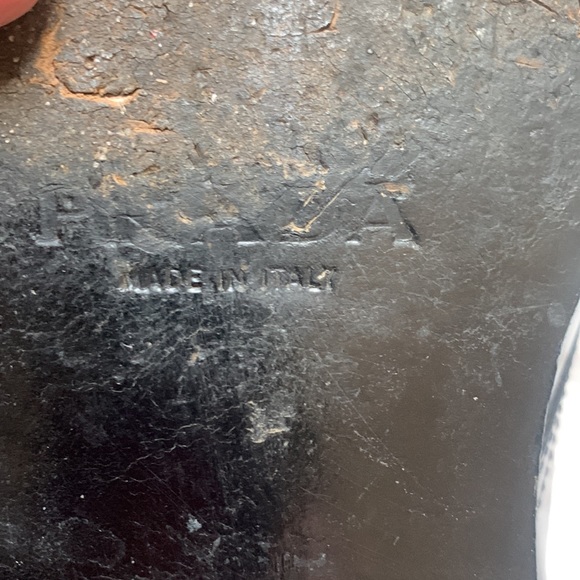 rare - PRADA center seam leather lace ups - Picture 9 of 10